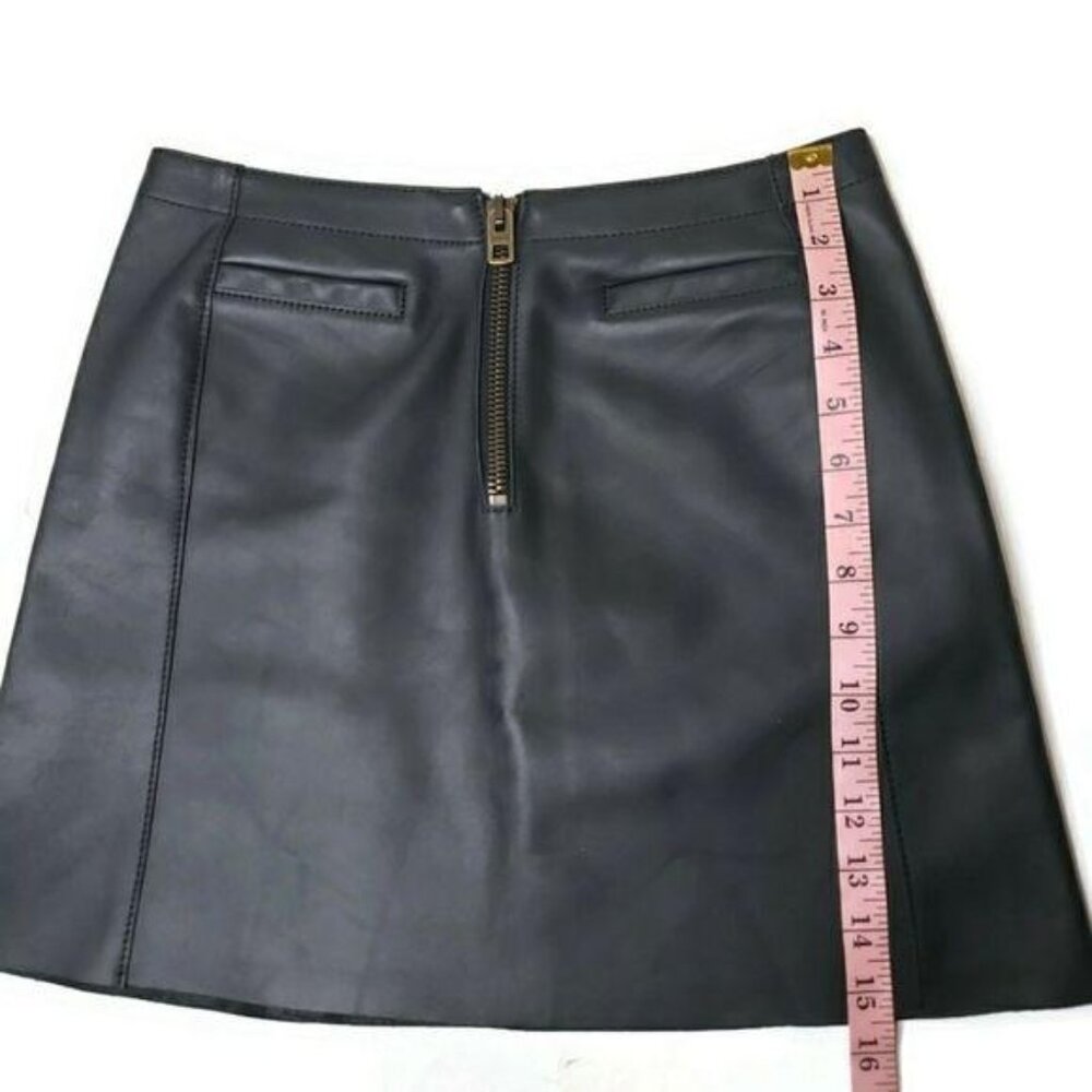 Coach Black Leather Mini Skirt With Back Zip and faux pockets sexy classic - Picture 9 of 11